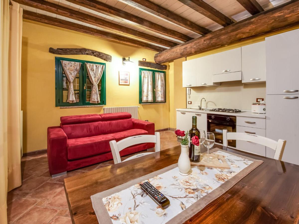 Cozy Chalet At Marone Lake Lombardy With Pool 外观 照片