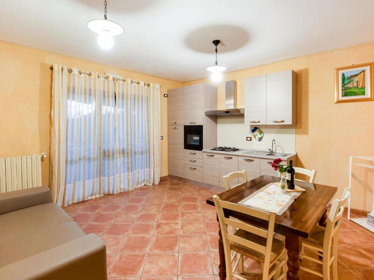 Cozy Chalet At Marone Lake Lombardy With Pool 外观 照片