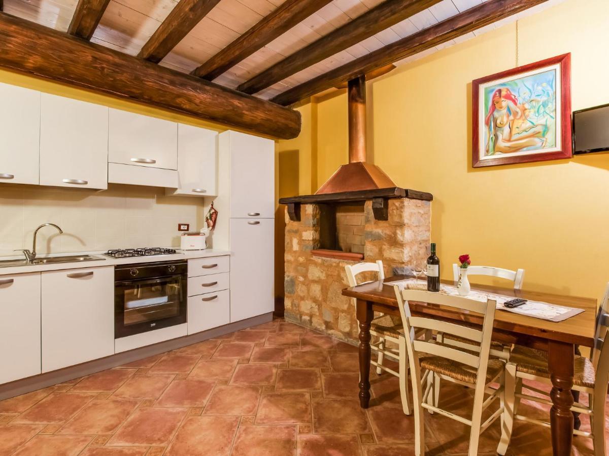 Cozy Chalet At Marone Lake Lombardy With Pool 外观 照片