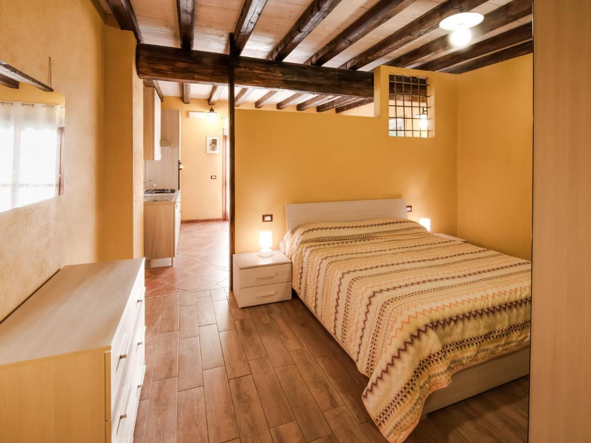 Cozy Chalet At Marone Lake Lombardy With Pool 外观 照片