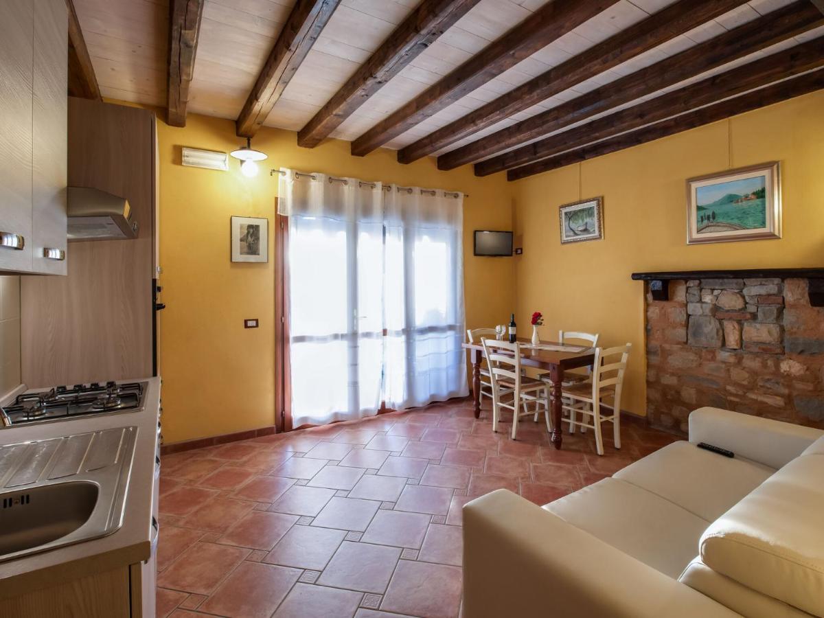 Cozy Chalet At Marone Lake Lombardy With Pool 外观 照片