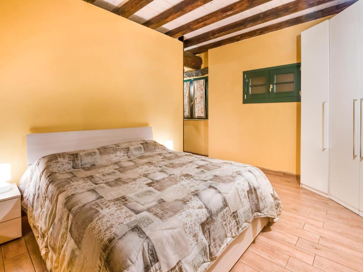 Cozy Chalet At Marone Lake Lombardy With Pool 外观 照片
