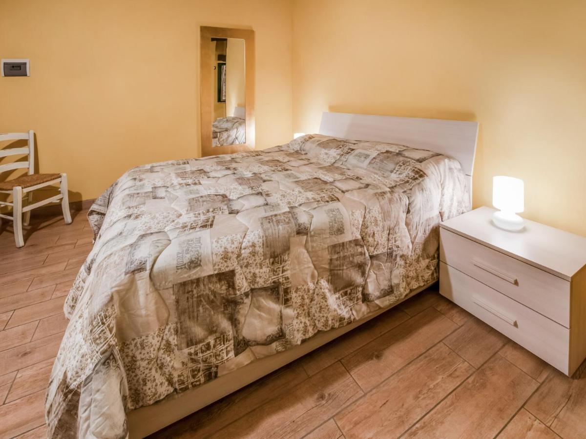 Cozy Chalet At Marone Lake Lombardy With Pool 外观 照片